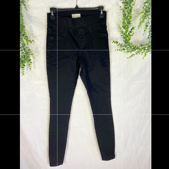 UNIVERSAL Threads High Rise Pull On Jegging 00 NWOT - Picture 1 of 2